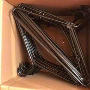 50 black hangers (adult)